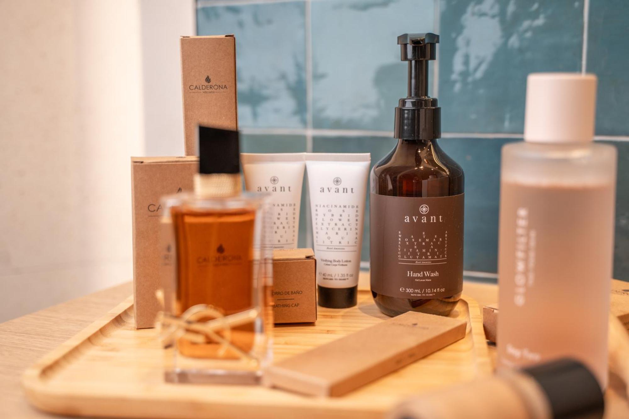 ホテル Calderona Wellness ベテラ エクステリア 写真