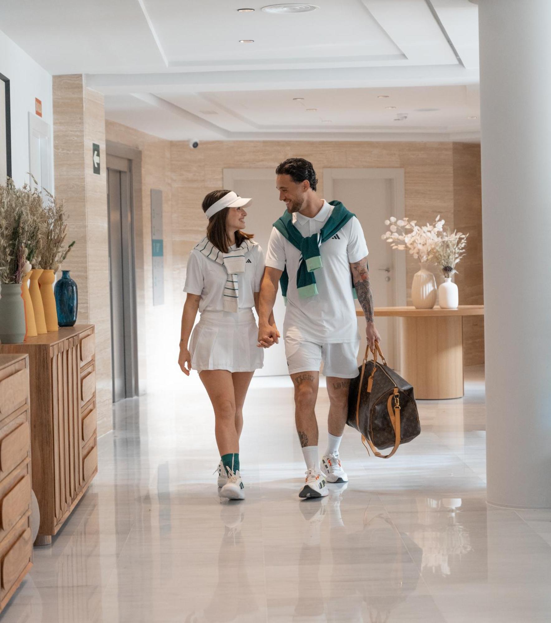 ホテル Calderona Wellness ベテラ エクステリア 写真
