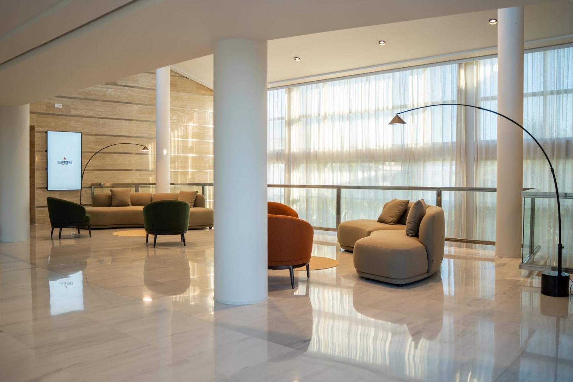 ホテル Calderona Wellness ベテラ エクステリア 写真