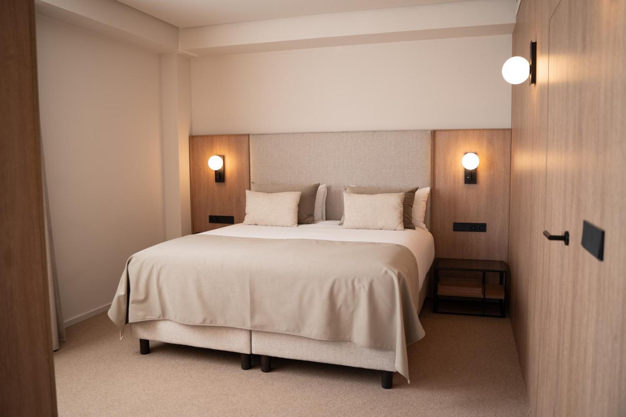 ホテル Calderona Wellness ベテラ エクステリア 写真